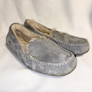 UGG Womens Ansley Gray Moccasin Slippers Size 10 Soft Cozy Warm Excellent Shape!
